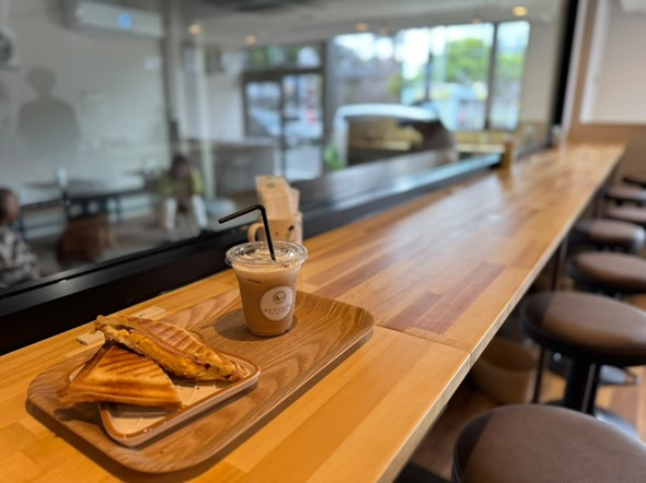 30coffee stand for dog