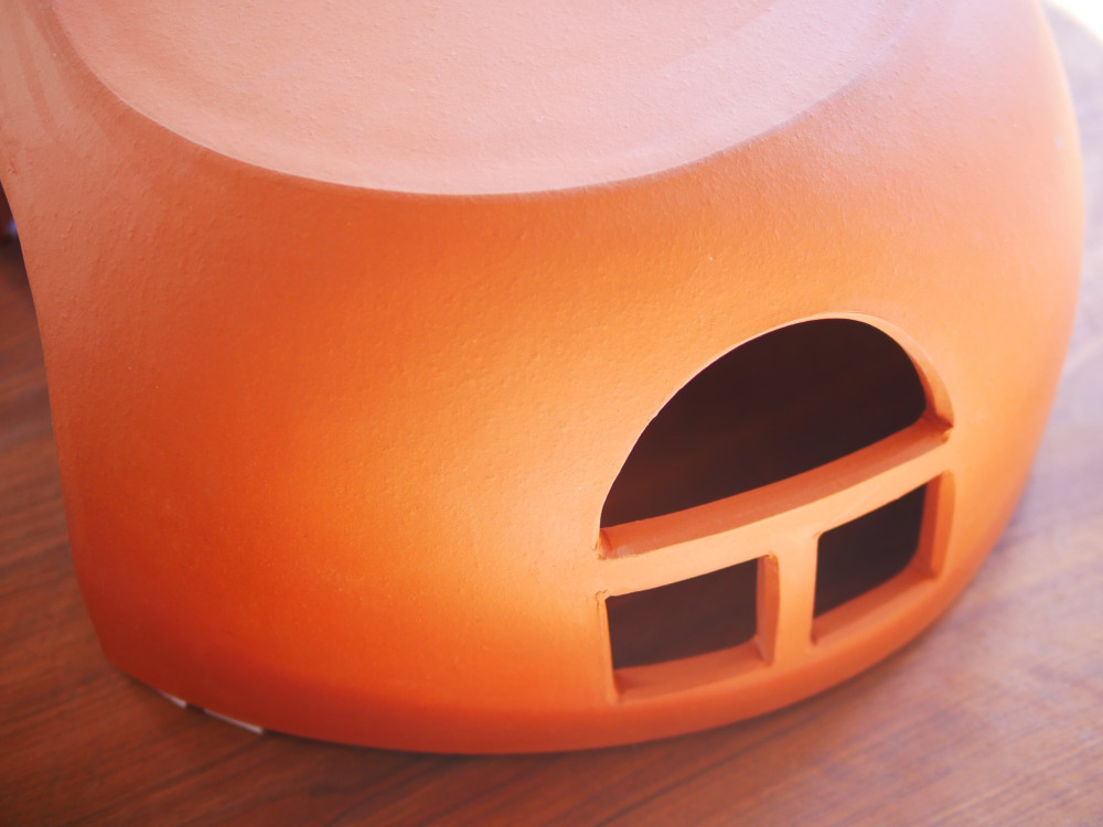 瓦猫【素焼き】キャットハウス　ペットハウス　猫の家　ドーム